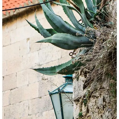 Appartement Mirabella *